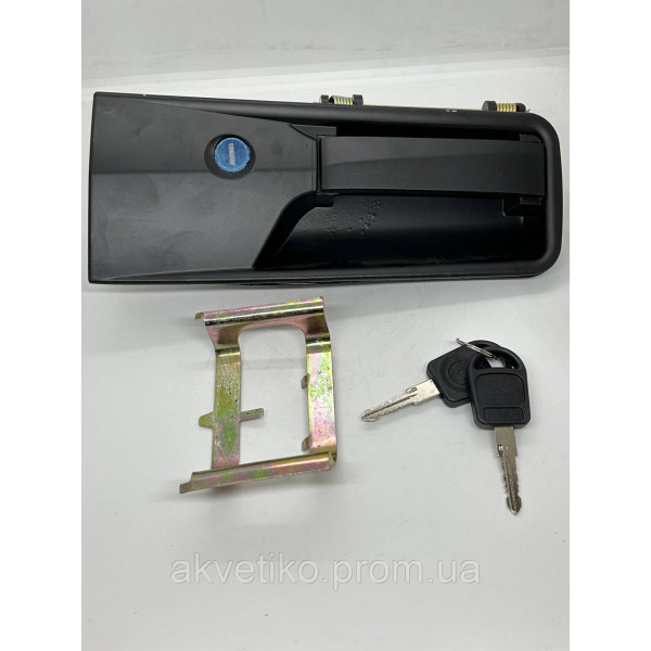 Ручка дверная L/R HOWO А7 WG1664340004/WG1664340005
