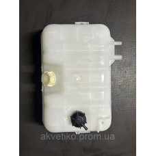 Бачок расширительный HOWO A7 WG9925530003
