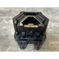 Подушка двигателя передняя HOWO T7H/C7H/N7G WG9925590210