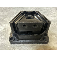Подушка двигателя левая передняя Shacman F3000 WP10/WP12 DZ95259590167
