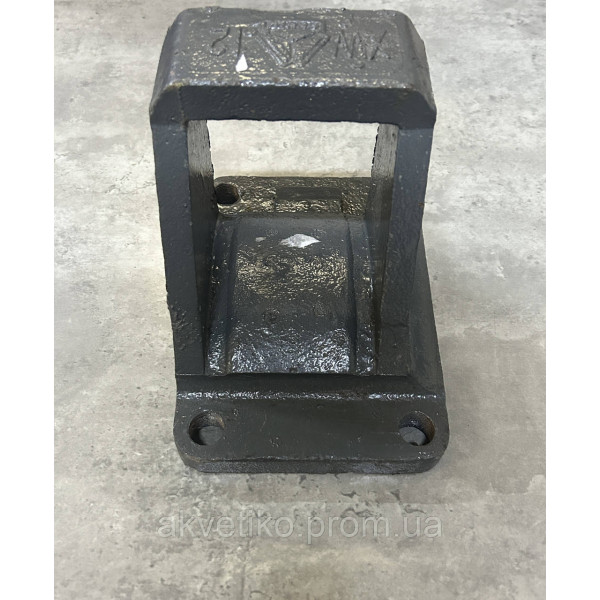 Кронштейн крепления задней рессоры Howo T70 WG9770521001/WG9770521002