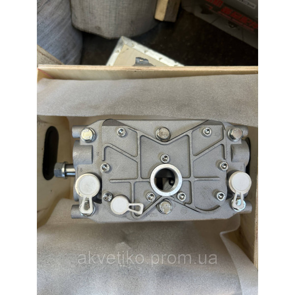 Компрессор воздушный двухцилиндровый WEICHAI WP12 612630030047