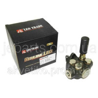 Насос ручной подкачки топлива (насос) HOWO D12 LEO100239A / 1210001134 / S922 / VG1242088004