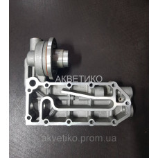 Крышка теплообменника 3974324 на двигатель Cummins ISL8.9