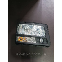 Фара Shaanxi / Shacman F3000 (левая / правая) DZ93189723010