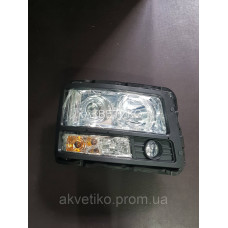 Фара Shaanxi / Shacman F3000 (левая / правая) DZ93189723010