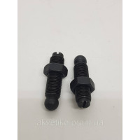 Болт коромысла регулировочный на D6114 D04-123-30a