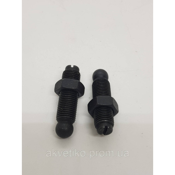 Болт коромысла регулировочный на D6114 D04-123-30a