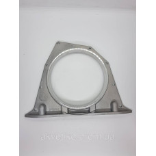 Крышка двигателя задняя Cummins 6CT/ISLe 8.3 J933384/3933384